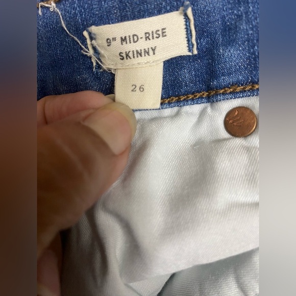 Madewell Blue Distressed Women's skinny jeans size 26 - Picture 6 of 10